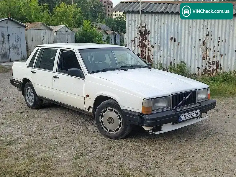 Volvo 740 1987, фото з оголошення 2 з 20, VIN YV1744752H2092805