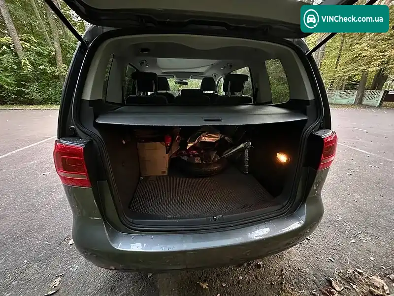 Volkswagen Touran 2011, фото з оголошення 2 з 20, VIN WVGZZZ1TZBW035767