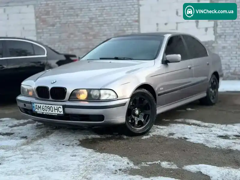 BMW 5 Series 1997, фото з оголошення 2 з 12, VIN WBADD21010BH62516
