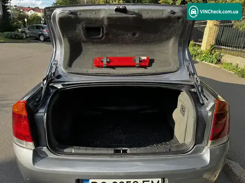 Opel Vectra 2002, фото з оголошення 1 з 20, VIN W0L0ZCF6931027210