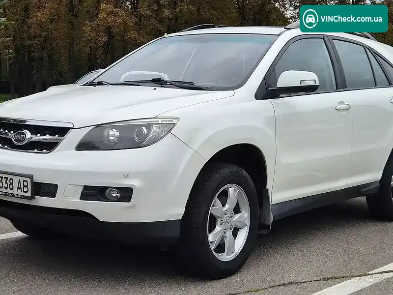BYD S6 2013, фото з оголошення 1 з 19, VIN LGXC14CG3D1016917