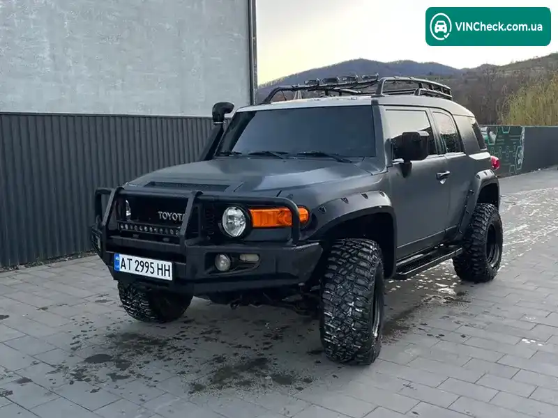Toyota FJ Cruiser 2007, фото з оголошення 2 з 18, VIN JTEBU11F570098972