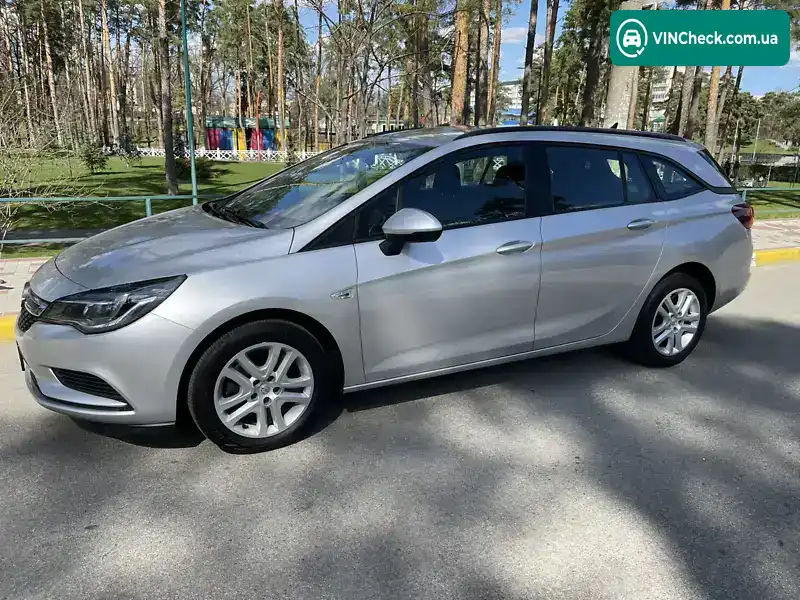 Opel Astra 2020, фото з оголошення 2 з 20, VIN W0VBD8EF7K8059467