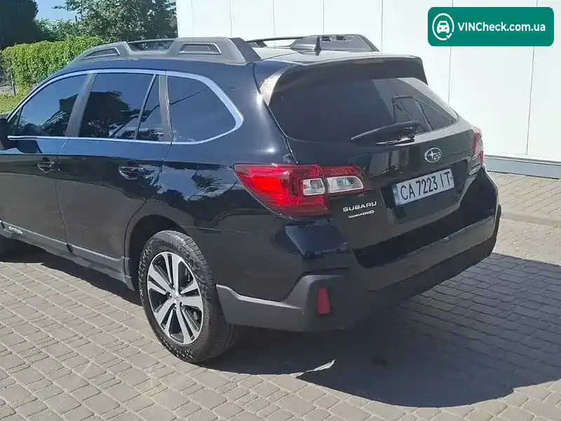 Subaru Outback 2018, фото з оголошення 2 з 7, VIN 4S4BSANC4J3315732