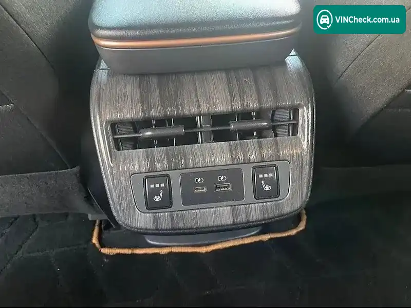 Nissan Ariya 2022, фото з оголошення 2 з 20, VIN LGBU2WE84NW005843