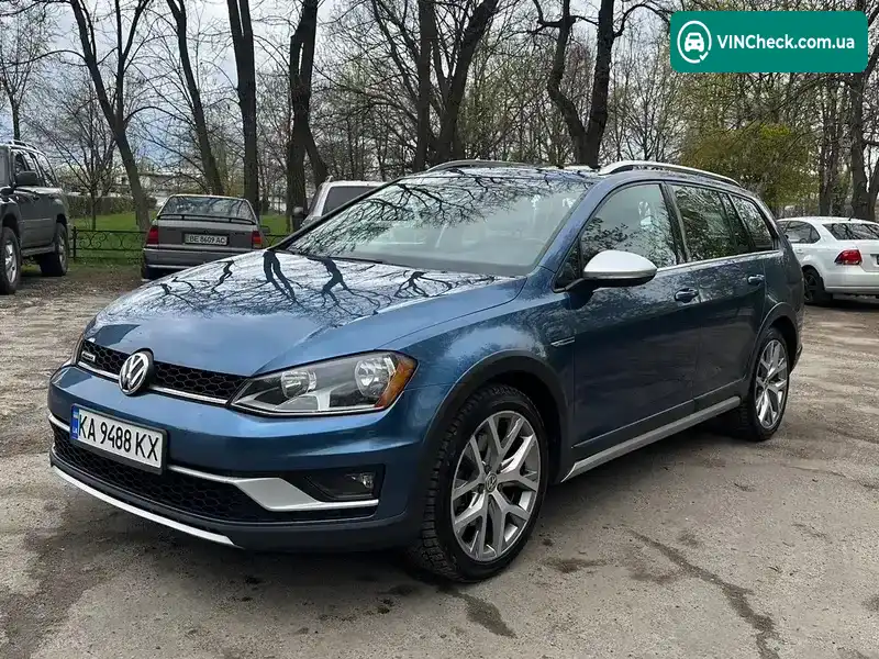 Volkswagen Golf 2017, фото з оголошення 2 з 21, VIN 3VWH17AUXHM526958
