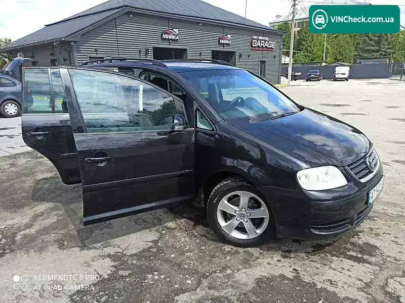 Volkswagen Touran 2004, фото з оголошення 2 з 8, VIN WVGZZZ1TZ4W103991