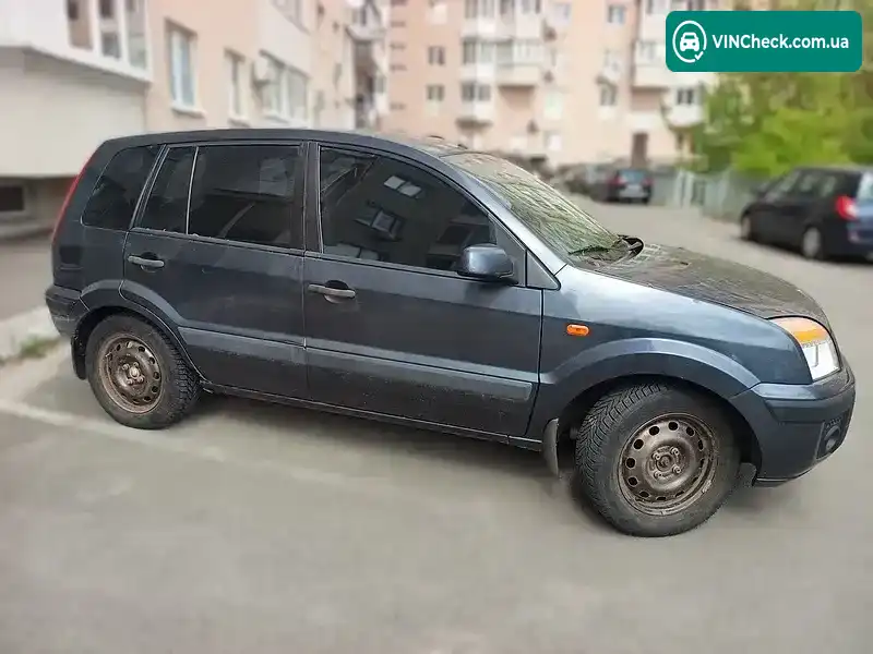 Ford Fusion 2008, фото з оголошення 2 з 21, VIN WF0UXXGAJU8Y75265