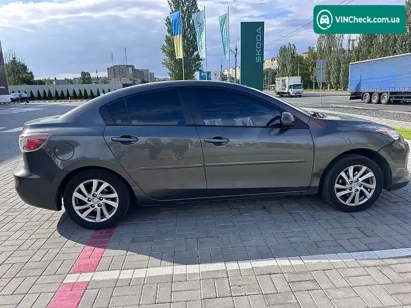Mazda 3 2011, фото з оголошення 1 з 13, VIN JM1BL1VG3C1507937