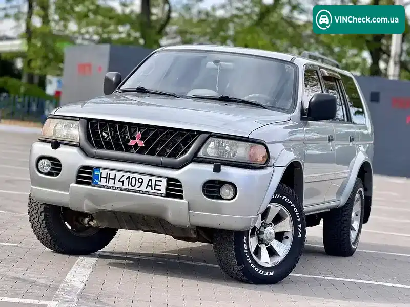 Mitsubishi Pajero 2000, фото з оголошення 1 з 20, VIN JMB0RK9601P000911