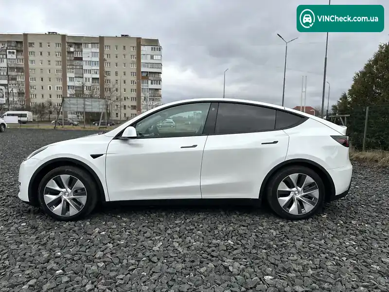 Tesla Model Y 2021, фото з оголошення 2 з 20, VIN 5YJYGAEE1MF145046