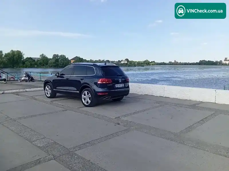 Volkswagen Touareg 2010, фото з оголошення 1 з 18, VIN WVGZZZ7PZBD001835