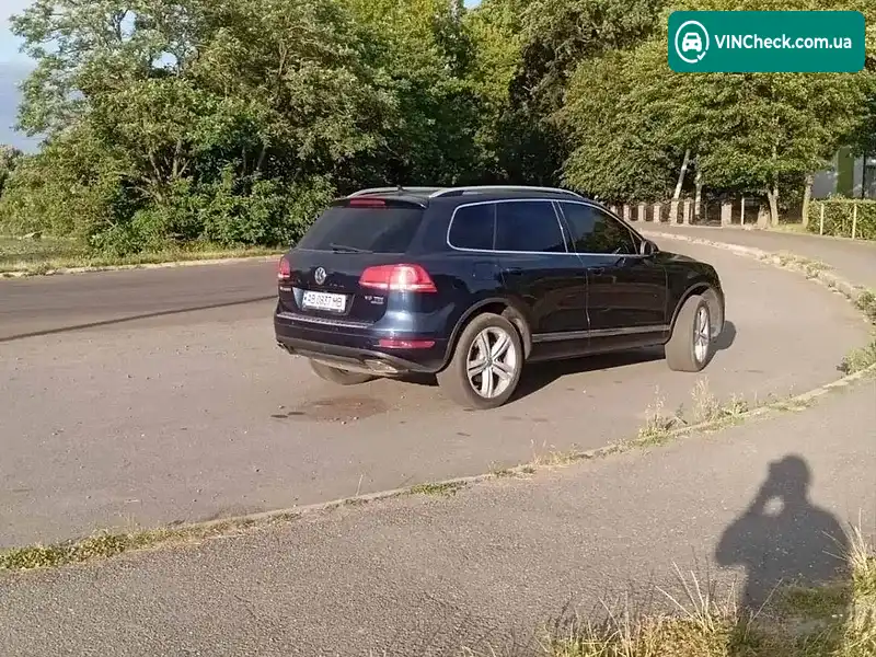 Volkswagen Touareg 2010, фото з оголошення 2 з 18, VIN WVGZZZ7PZBD001835