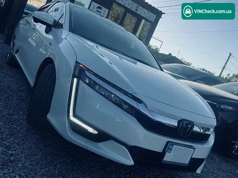 Honda Clarity 2017, фото з оголошення 2 з 12, VIN JHMZC5F15JC004989