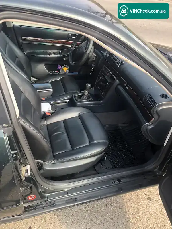Audi A4 1997, фото з оголошення 2 з 15, VIN WAUZZZ8DZVA217635