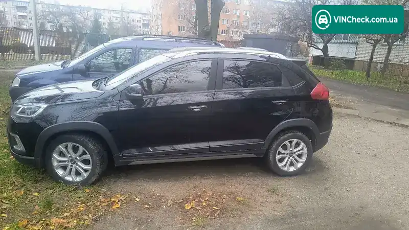Chery Tiggo 2 2017, фото з оголошення 1 з 18, VIN LVVDB11B2JE002618