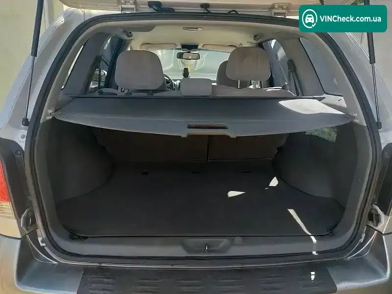 Hyundai Santa FE 2006, фото з оголошення 2 з 4, VIN Y6LSC81AP6L000585