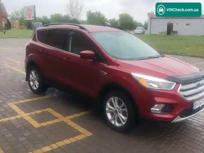 Ford Escape 2018, фото з оголошення 2 з 9, VIN 1FMCU9GD0JUC31565