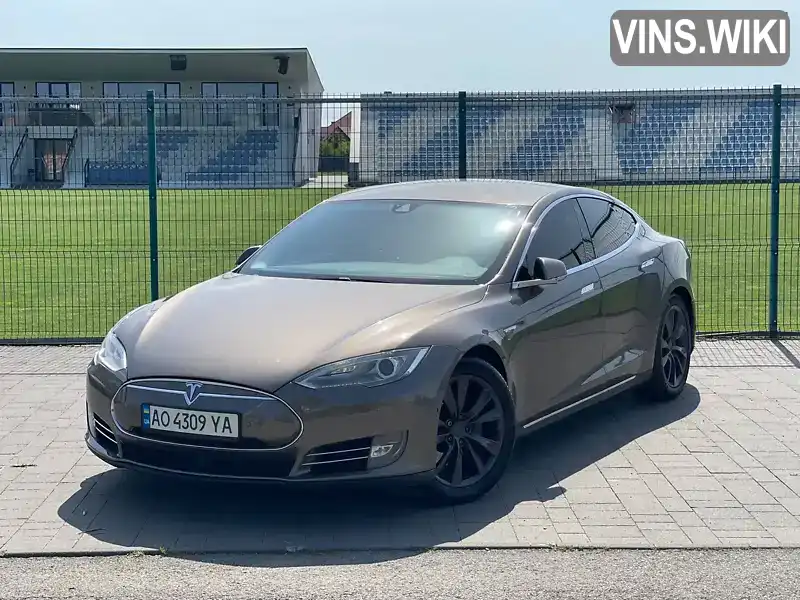Tesla Model S 2015, фото з оголошення 1 з 21, VIN 5YJSA1V25FF099074