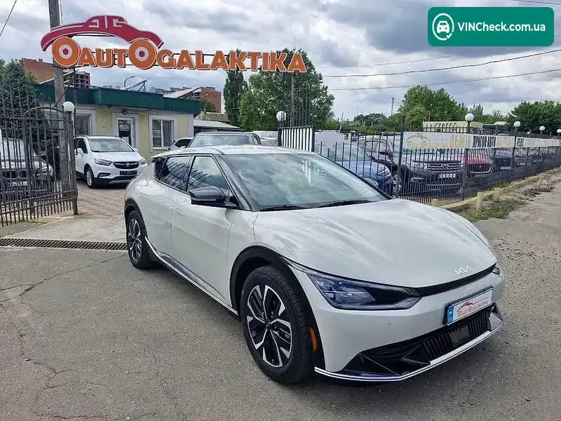 Kia EV6 2022, фото з оголошення 1 з 20, VIN KNDC34LAXN5034960