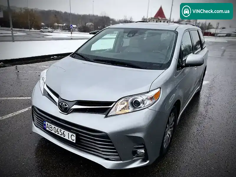 Toyota Sienna 2020, фото з оголошення 1 з 20, VIN 5TDYZ3DC2LS067599