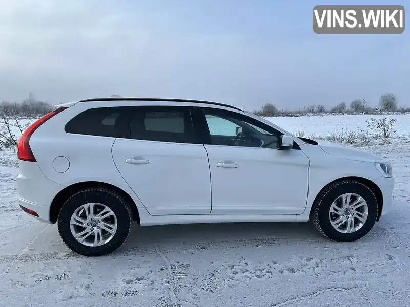 Volvo XC60 2017, фото з оголошення 1 з 18, VIN YV1DZARCDH2231964