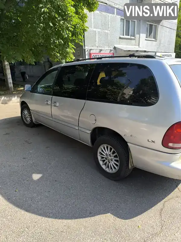 Chrysler Town & Country 2000, фото з оголошення 2 з 5, VIN 1C4GP44G7YB576337