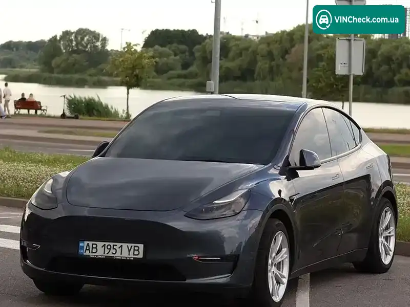 Tesla Model Y 2022, фото з оголошення 1 з 20, VIN 7SAYGDEF1NF377158
