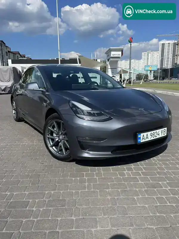Tesla Model 3 2019, фото з оголошення 1 з 12, VIN 5YJ3E7EBXKF339130