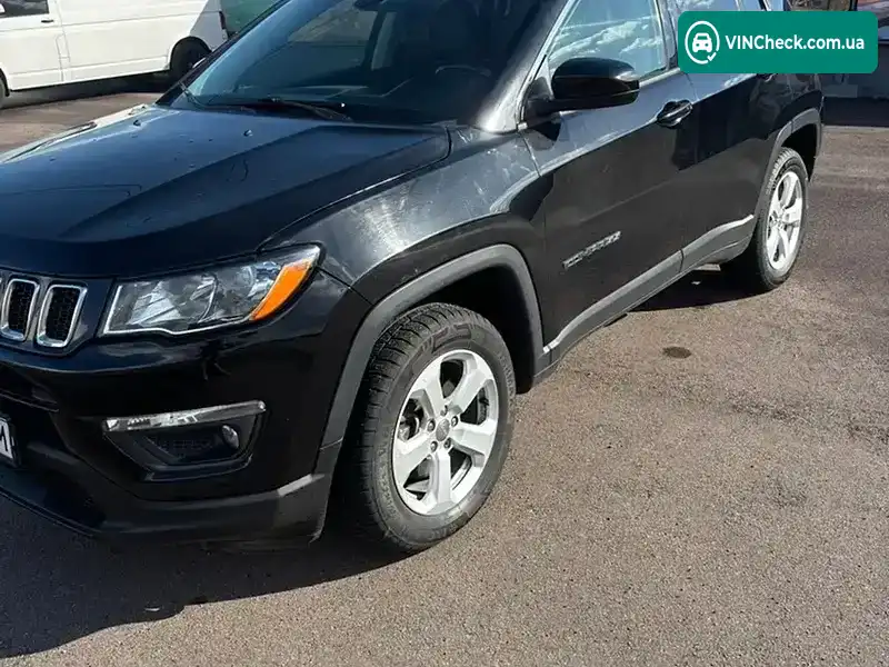 Jeep Compass 2017, фото з оголошення 2 з 18, VIN 3C4NJDBB9JT154994