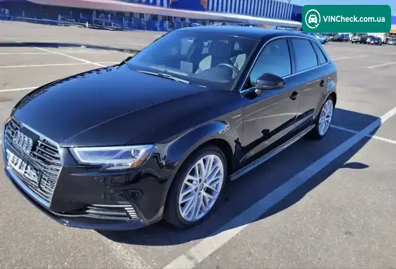Audi A3 2017, фото з оголошення 2 з 21, VIN WAUTPBFF0JA066010