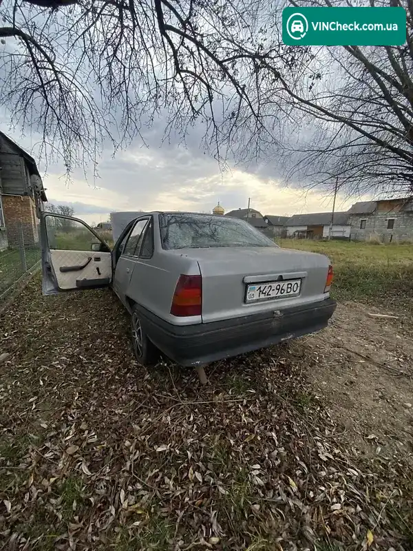 Opel Kadett 1986, фото з оголошення 1 з 6, VIN W0L000049H2509779