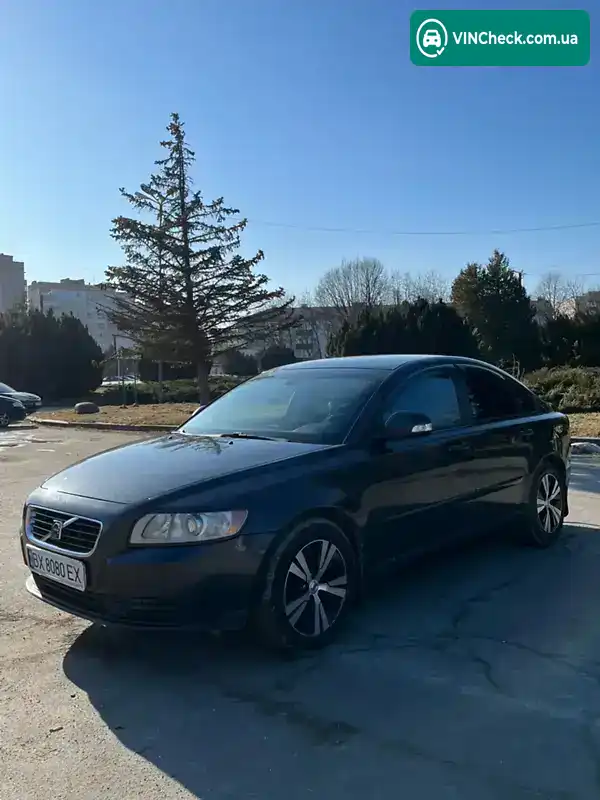Volvo S40 2010, фото з оголошення 1 з 21, VIN YV1MS76F2A2508392