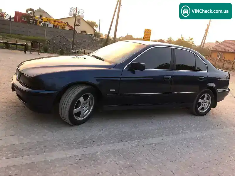 BMW 5 Series 1998, фото з оголошення 1 з 8, VIN WBADD11060BN43221