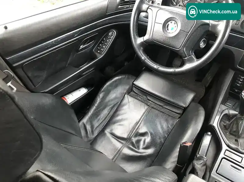 BMW 5 Series 1998, фото з оголошення 2 з 8, VIN WBADD11060BN43221