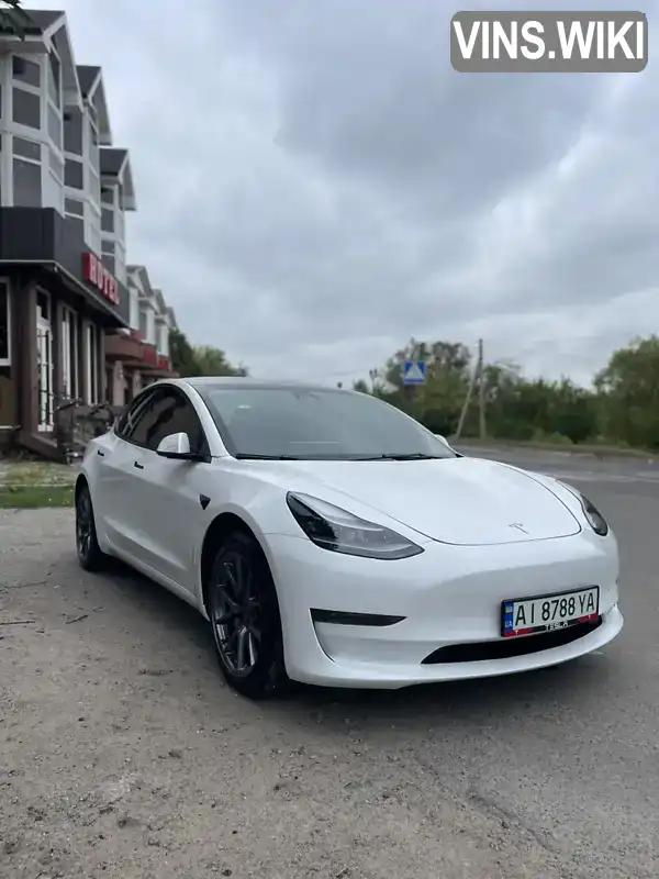 Tesla Model 3 2023, фото з оголошення 1 з 12, VIN 5YJ3E1EA5PF476567