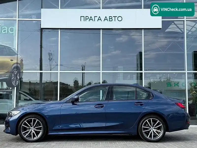 BMW 3 Series 2022, фото з оголошення 2 з 20, VIN WBA5V380008C57514