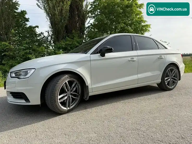 Audi A3 2015, фото з оголошення 2 з 13, VIN WAUB8GFF6G1017019