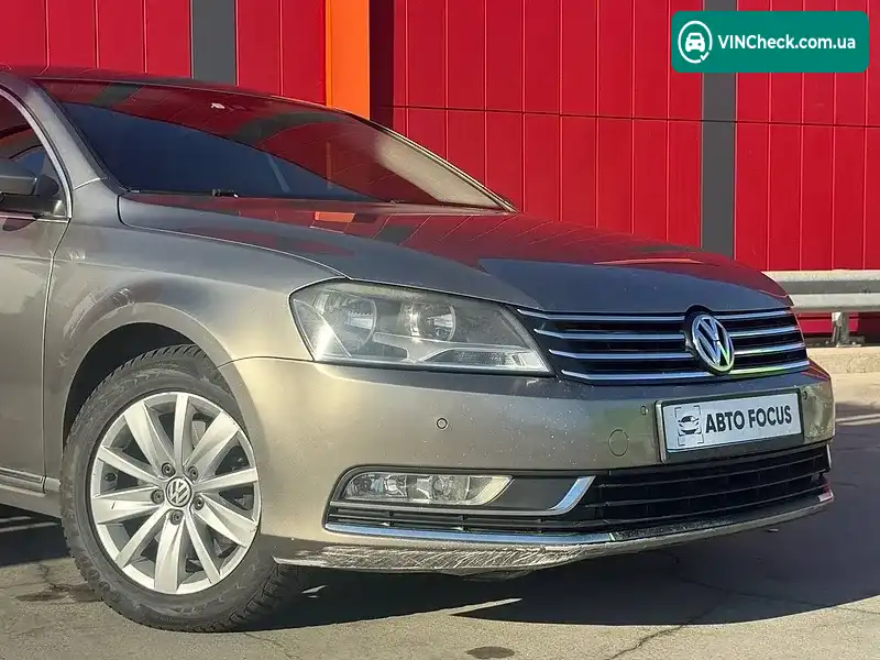 Volkswagen Passat 2012, фото з оголошення 2 з 20, VIN WVWZZZ3CZDP002405