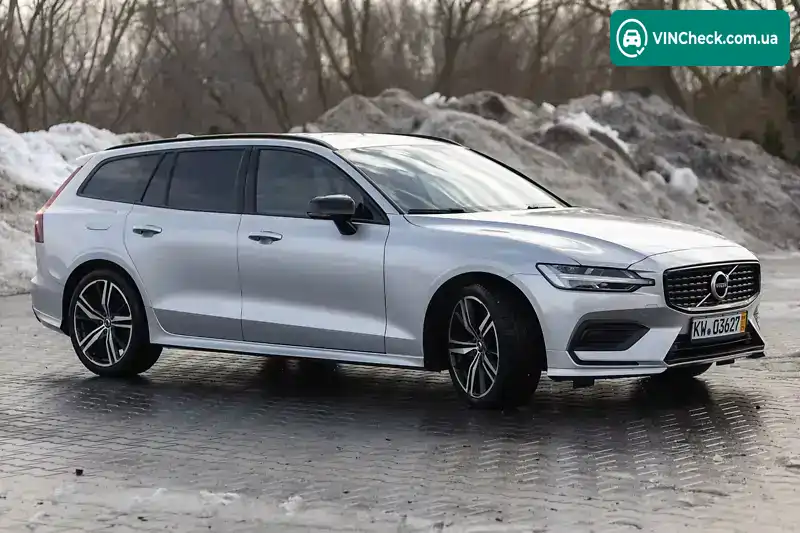 Volvo V60 2021, фото з оголошення 2 з 21, VIN YV1ZWK6VDM2441445