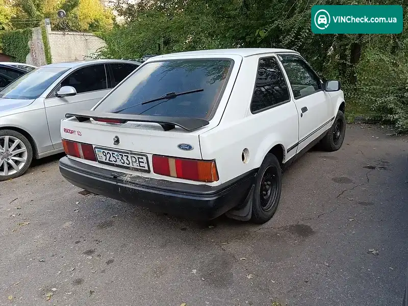 Ford Escort 1989, фото з оголошення 1 з 20, VIN WF0BXXGCABHJ63179