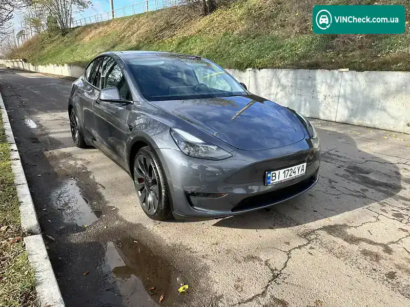 Tesla Model Y 2023, фото з оголошення 1 з 21, VIN 7SAYGDEF7PF641356