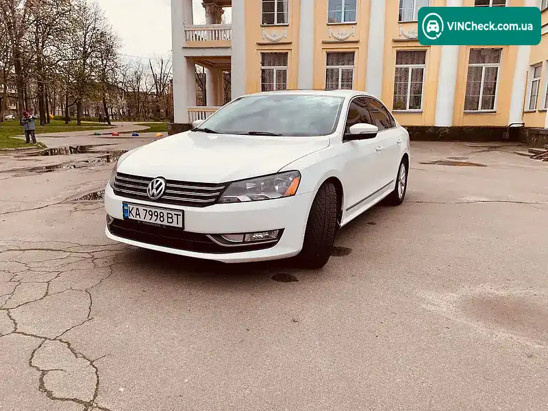 Volkswagen Passat 2013, фото з оголошення 1 з 20, VIN 1VWCP7A3XDC149107