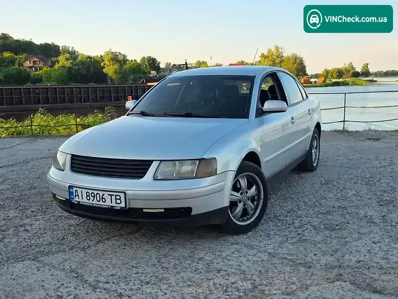 Volkswagen Passat 1999, фото з оголошення 1 з 20, VIN WVWZZZ3BZXE186800
