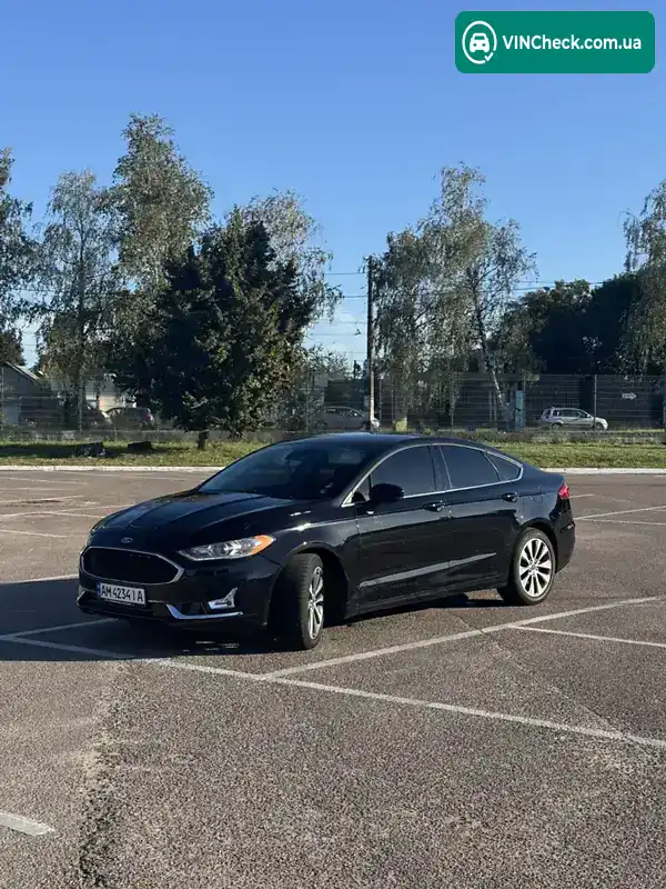 Ford Fusion 2019, фото з оголошення 2 з 21, VIN 3FA6P0T96KR210403
