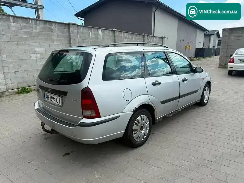 Ford Focus 2002, фото з оголошення 2 з 8, VIN WF0NXXGCDN2A25844