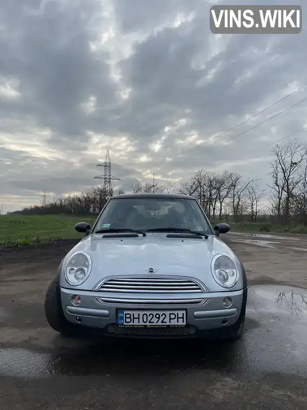 MINI Hatch 2002, фото з оголошення 2 з 12, VIN WMWRC31090TB77806