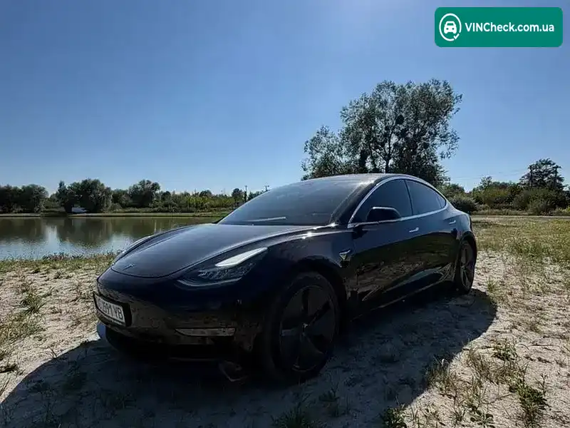 Tesla Model 3 2020, фото з оголошення 2 з 12, VIN 5YJ3E1EBXLF662947