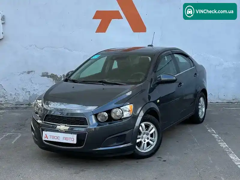 Chevrolet Sonic 2015, фото з оголошення 2 з 21, VIN 1G1JC5SB5G4117043