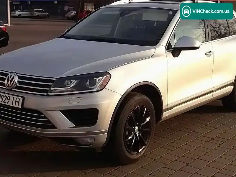 Volkswagen Touareg 2015, фото з оголошення 2 з 20, VIN WVGEP9BP5GD004009